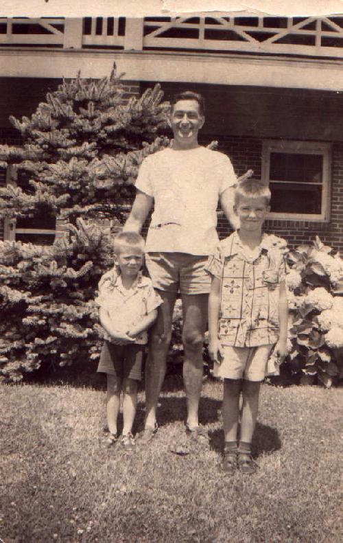 dad in 
ocean city-1948